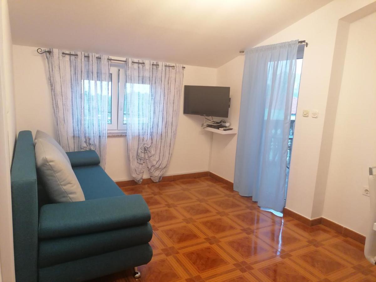 Apartmani Ivana Senj セニ エクステリア 写真